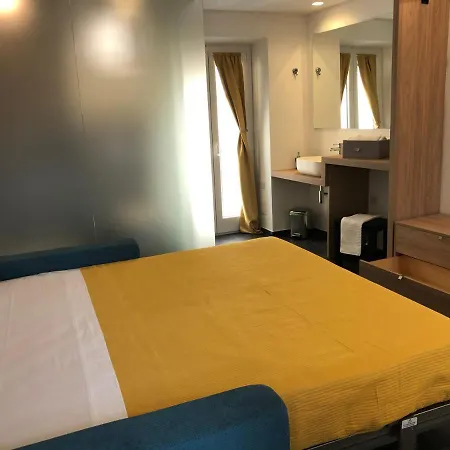Alley House 4* Cefalu