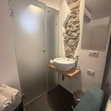 Alley House Guest house