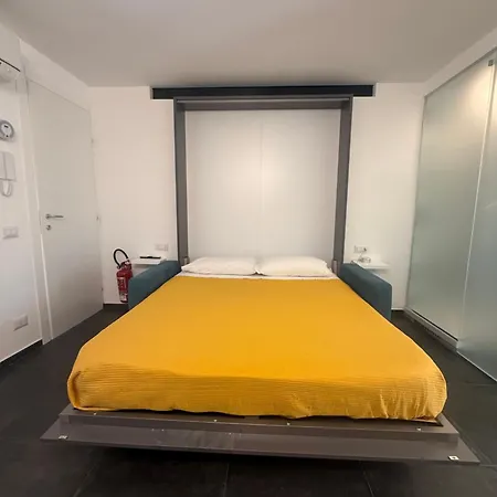 Alley House 4* Cefalu